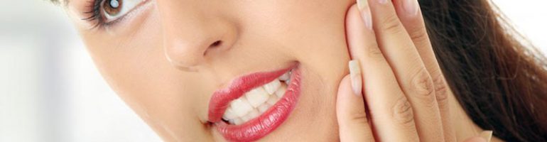 Как остановить кровь из зуба и десен